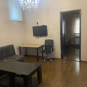 شقة Agmashenebeli 128, تبليسي