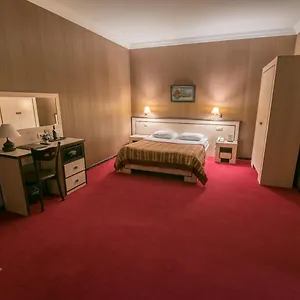 Rikhe Monika Otel