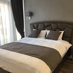  Apartment In King David